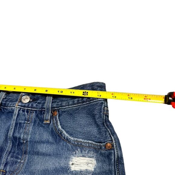 Levi Strauss 501 Cut Off Denim Jean Shorts size 25 - Picture 6 of 7